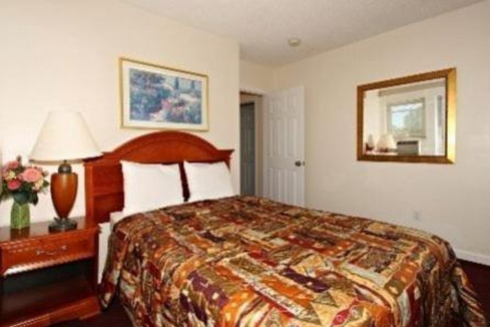The Regal Inn & Suites Image 31